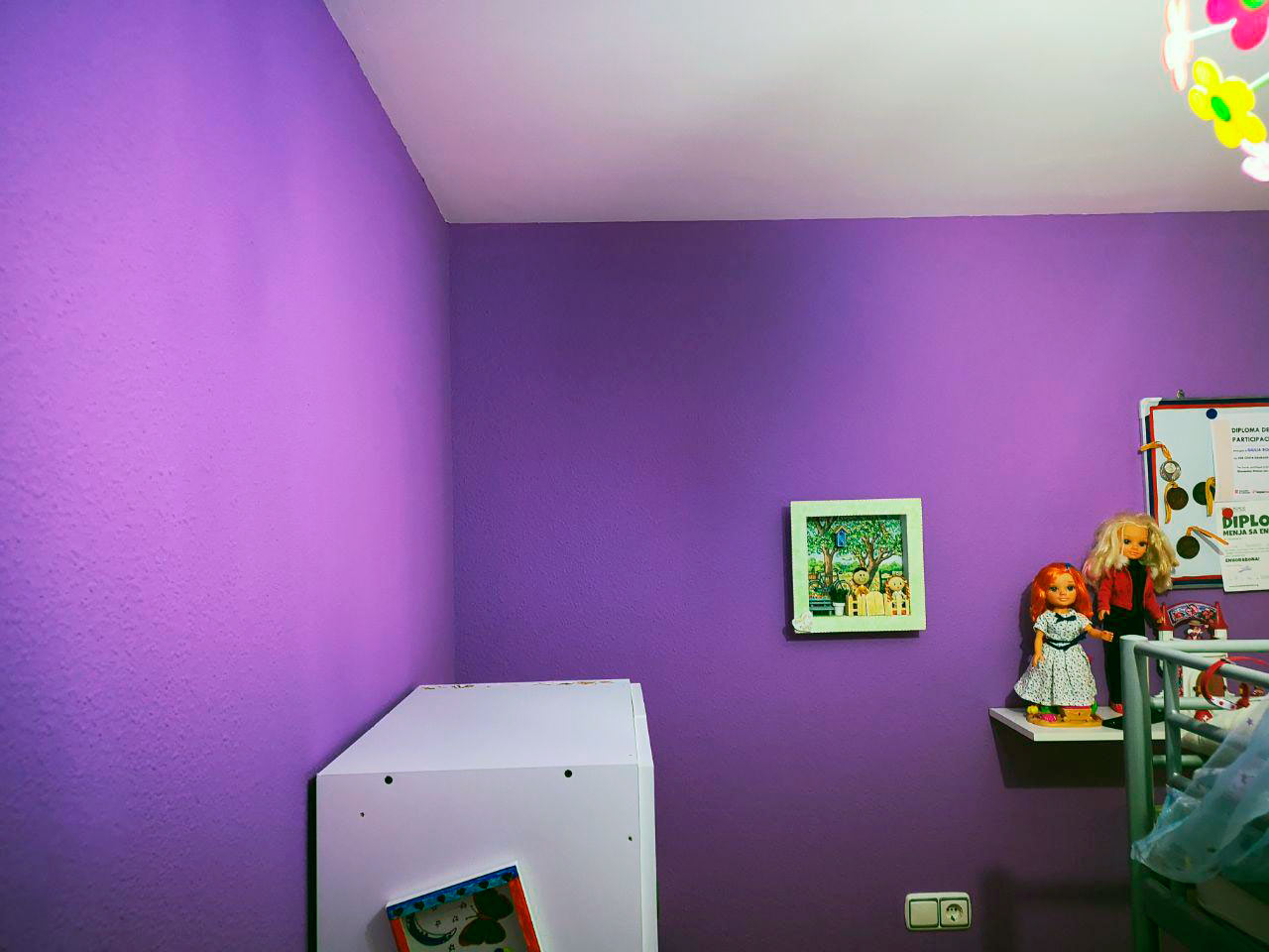 Habitación violeta